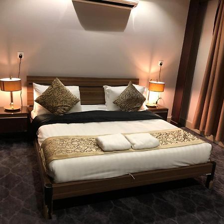Stars Home Suites Hotel - Al Hamra Джедда Экстерьер фото