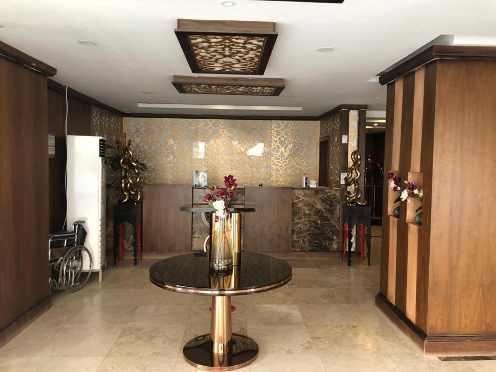 Stars Home Suites Hotel - Al Hamra Джедда Экстерьер фото