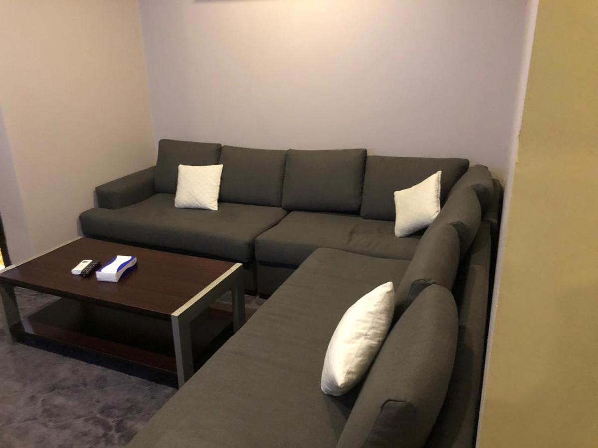Stars Home Suites Hotel - Al Hamra Джедда Экстерьер фото