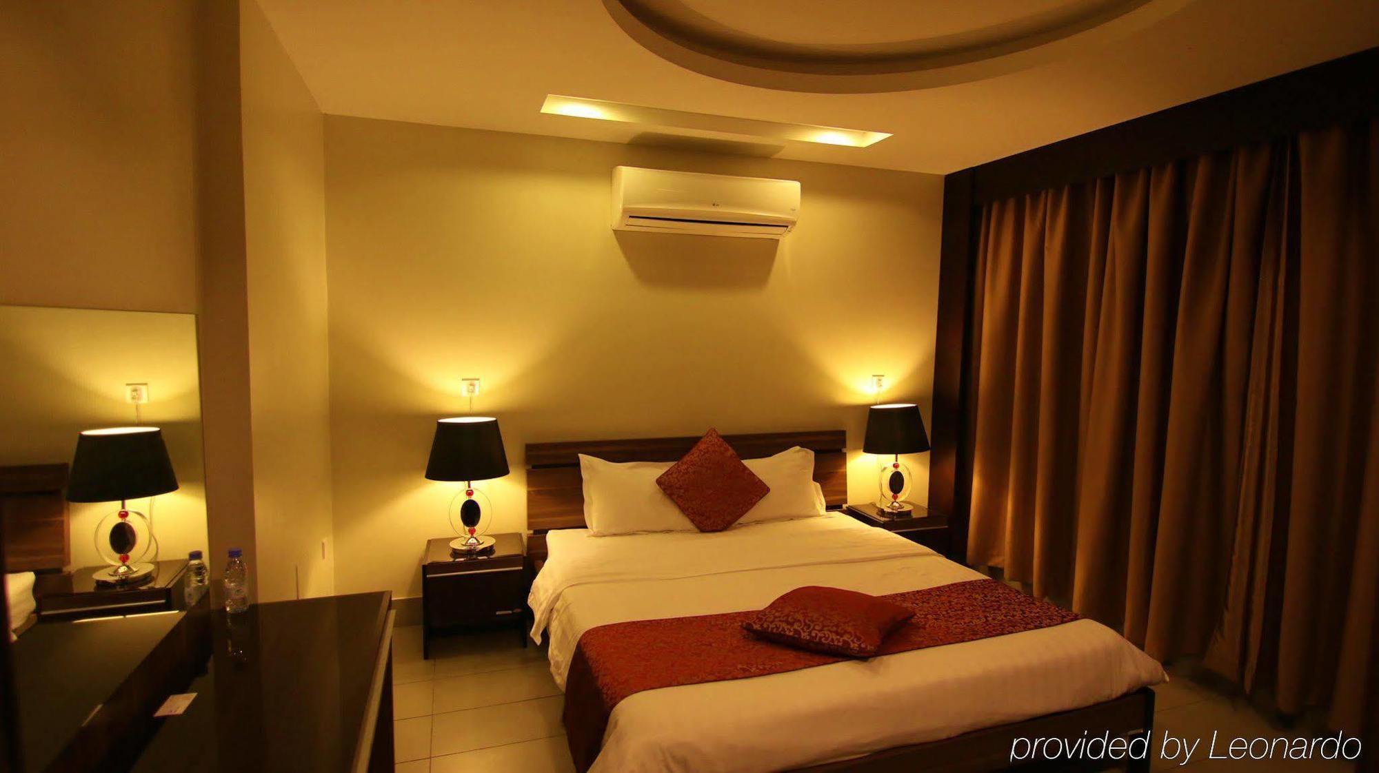 Stars Home Suites Hotel - Al Hamra Джедда Экстерьер фото